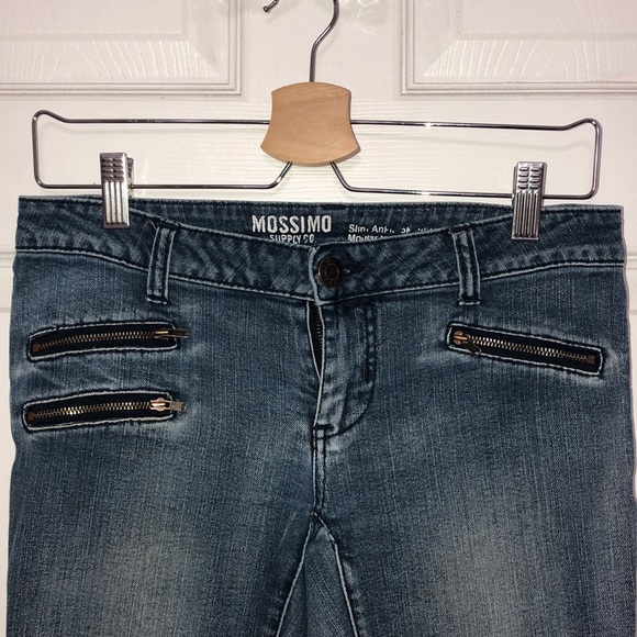 Mossimo Jeans 👖 - Picture 3 of 4